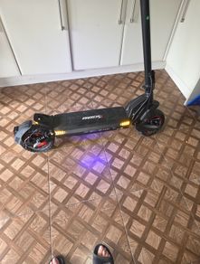 iScooter iX7 Pro Electric Scooter | 2000W Dual Motor | 60km/h | 1,600KM | Serviced