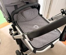Bugaboo Cameleon and BeSafe Car Seat with Two Isofix Bases
