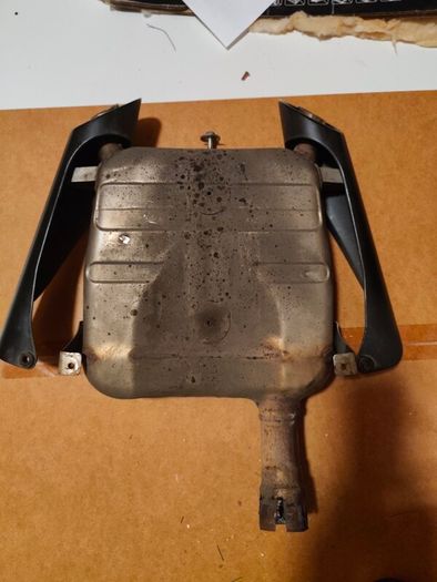 Suzuki Gsr 600 2008 original exhaust