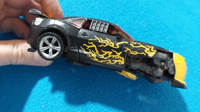 Transformer / toy / bumblebee