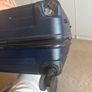 Large (20kg) suitcase Image 3