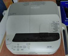 Epson EB-470 Ultra-Short-Throw Projector (3LCD)