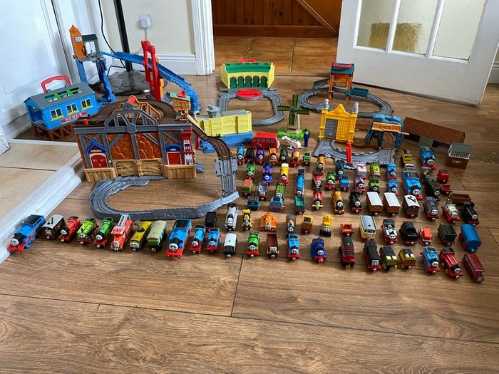 Thomas the tank trains and tracks