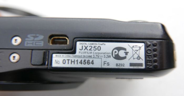 Fujifilm JX250 14MP Digital Camera - 5x Optical Zoom