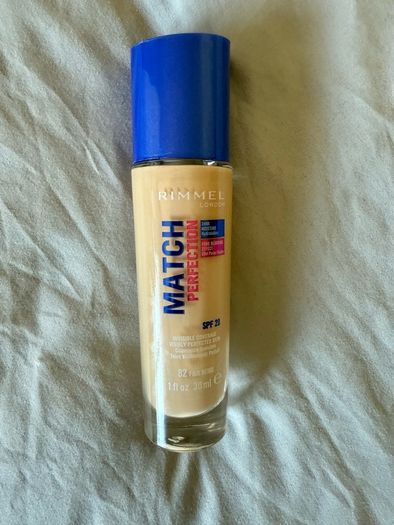 Brand new Rimmel Match Perfection Foundation 082 Fair Beige