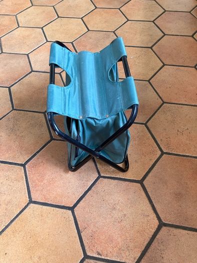 Folding Stool with Bag . Ideal for Fishing or Art painting.