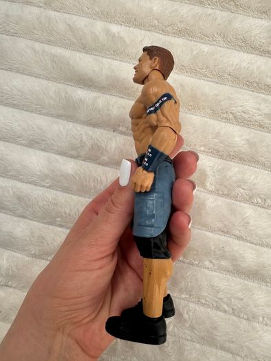 John Cena WWE Series 105 Head is too loose 2017 Damaged Please see photos
