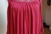 Penny's Coldshoulder top  new with tags