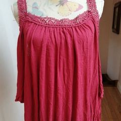Penny's Coldshoulder top  new with tags