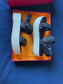 RRP 385 EUR Tory Burch espadrille sandals in black raffia velcro strap and raffia