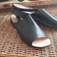 RRP 130 NEW- UK 6 Eur 39 Arcopedico Leather Sandals