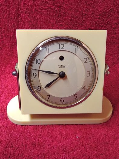 Vintage Temco Electric  Clock