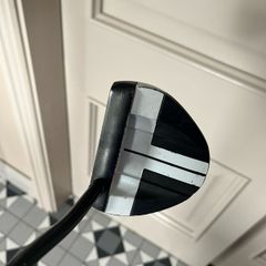 Odyssey Big T V Line Putter