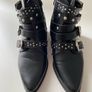 women's Ankle Boots Image 4