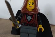 Lego FEMALE WOLFPACK Minifigure Lego Castle Lego Minifigures