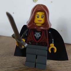 Lego FEMALE WOLFPACK Minifigure Lego Castle Lego Minifigures