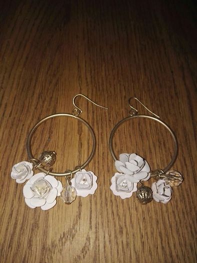 Earrings E3 Each