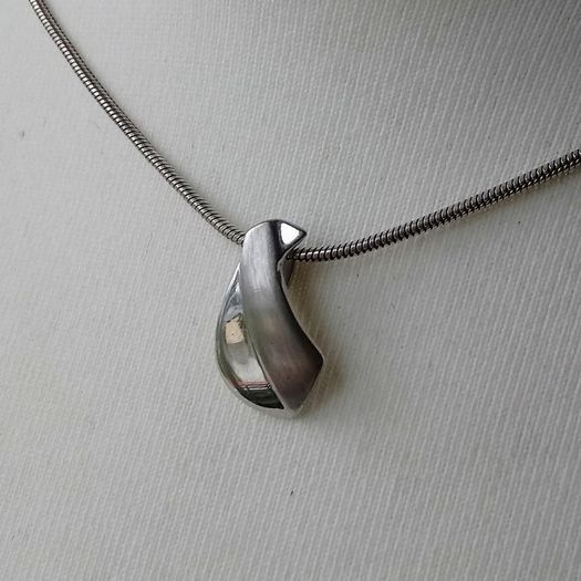 Vintage silver pendant and chain, free shipping!