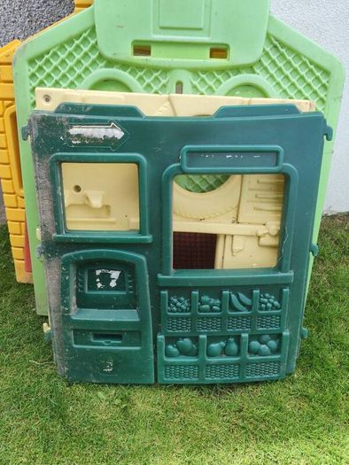 playhouse
