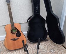 Guitar Yamaha Acoustic