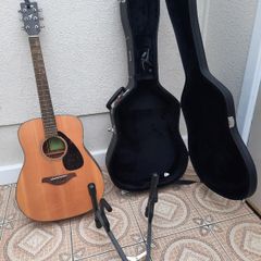 Guitar Yamaha Acoustic