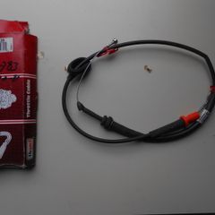 VW Golf 1.8 GTI Trottle Cable.