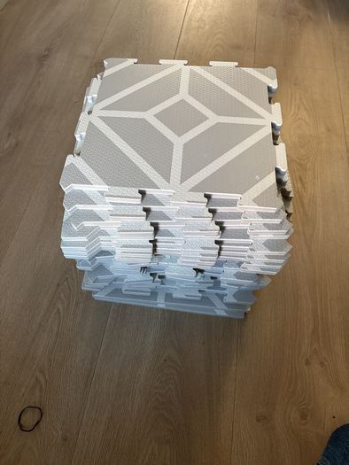 Tutti bambini floor mat