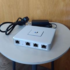 Ubiquiti UniFi Security Gateway (USG) Enterprise Router