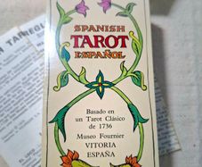 RARE 1975 Heraclio Fournier Tarot Cards - Bilingual Espanol/English, Sealed, Spain