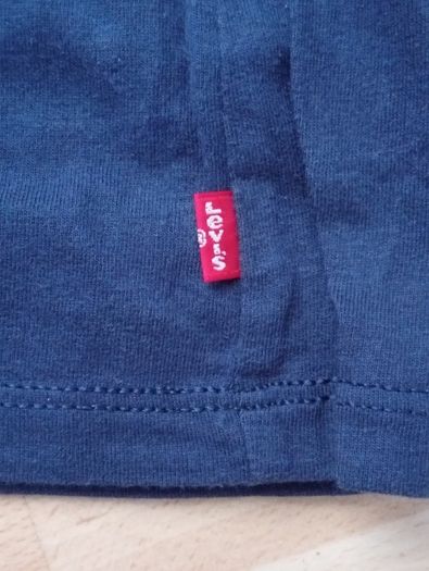 Levi's T-shirt x 2