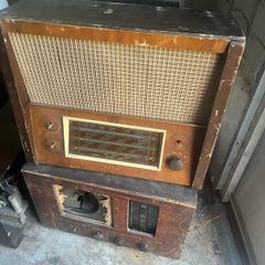 old valve radios