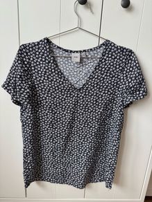 Ichi women ladies top t-shirt blouse, mint condition, only used once