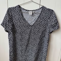 Ichi women ladies top t-shirt blouse, mint condition, only used once
