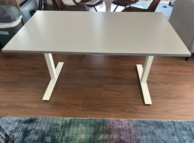 IKEA Rodluf desk