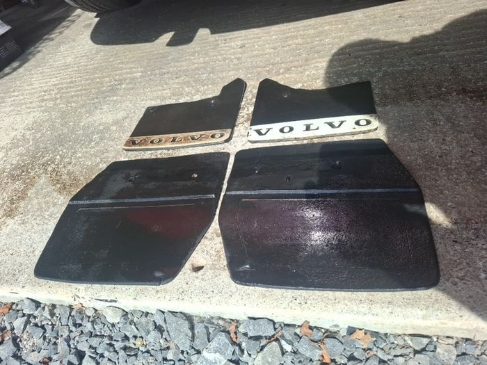 Volvo 140/160 240 mud flaps