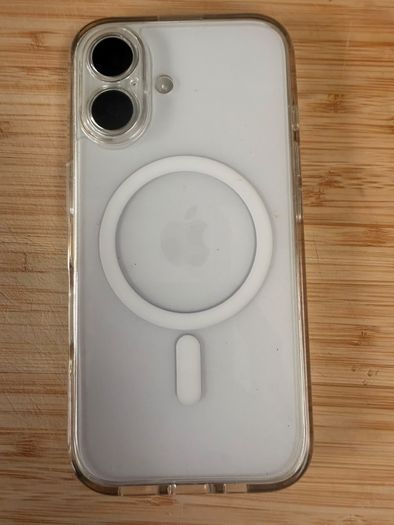 iPhone 16
