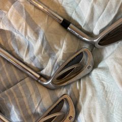 Wilson fatshafts irons with new grips