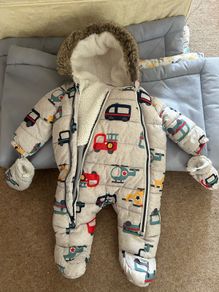 pram suit