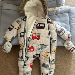pram suit