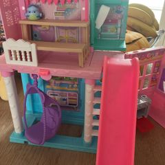 chelsea doll house