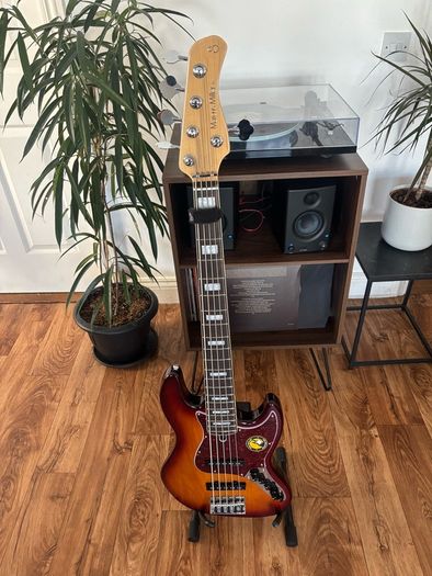 sire v7 5 string 2nd gen