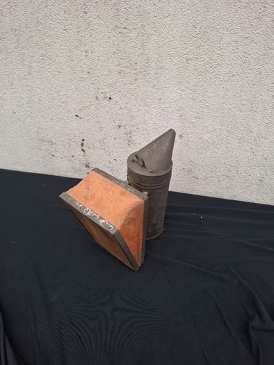 Vintage bees smoking device vintage postage possible