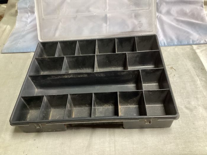 Screw Box