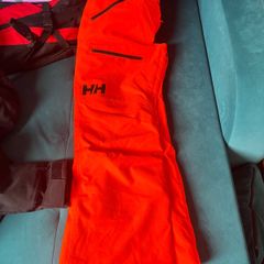 Helly Hansen ski pants