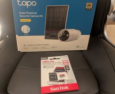 Tapo C460 Solar-Powered Security Camera Kit and 256gb mem card