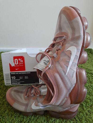 Nike Air VaporMax 2019 Rose Gold (Women's) UK-7.5/EUR-42 AR6632-601 Rose Gold/Moon Particle-Summit White-2019