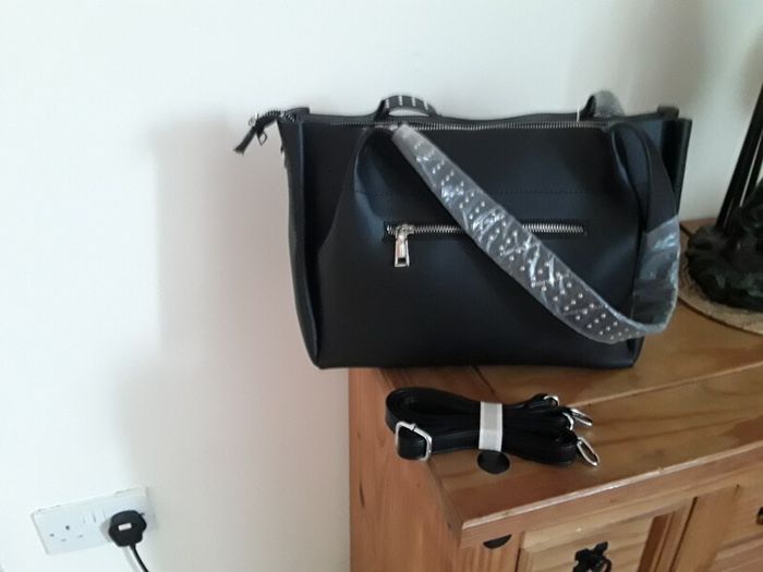 new ladies handbag