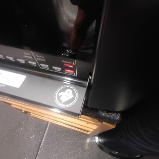 Hifi Gold Legendary Reference Signature Meridian 808.2  the most significant product in the history of the Compact Disc 16000 new Pristine condition with original Remote Signature Signed by Bob Stuart and Allen Boothroyd