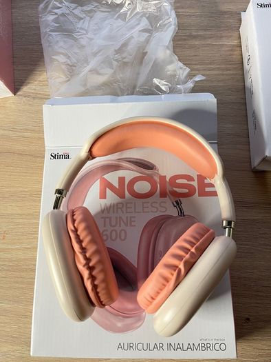 Brand New Pink Wireless Bluetooth Headphones Noise Tune 600 Over Ear Headset