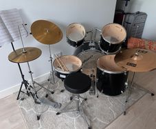 Drum kit